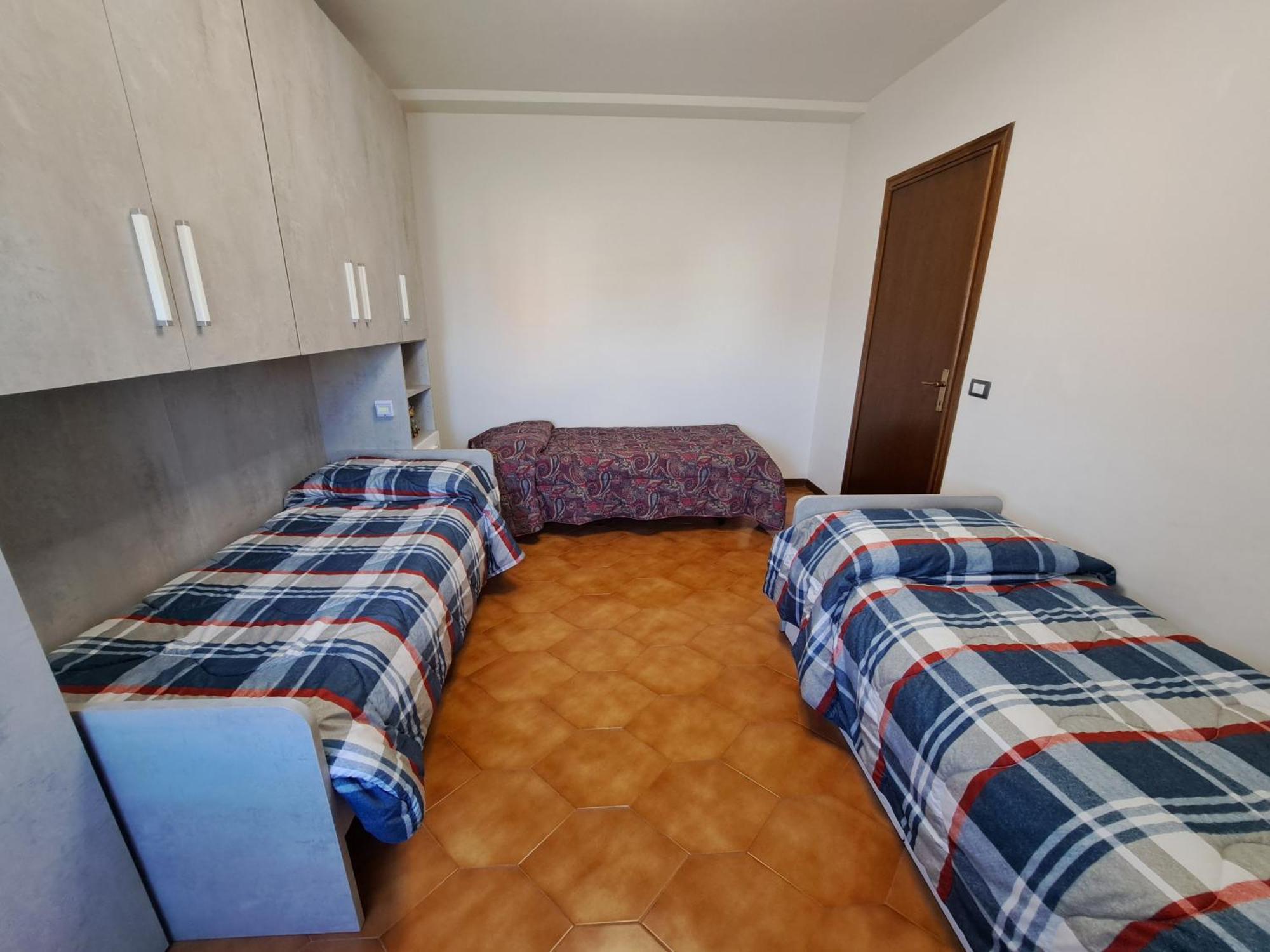 Appartamento Giotto - Free Parking Livorno Bagian luar foto